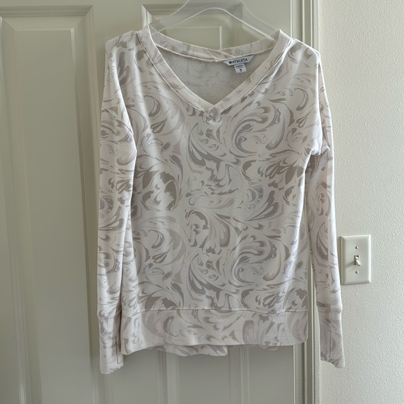 Athleta Tops - Soft sweatshirt